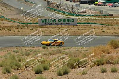 media/May-31-2025-CalClub SCCA (Sat) [[2c1a04e1ee]]/Qualifying/Group 4/Turn 4/